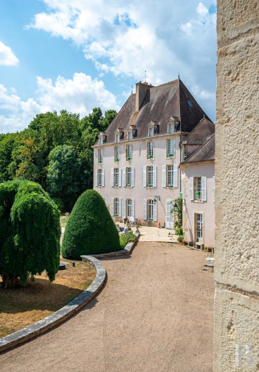 Dans l’Yonne, à équidistance de Paris, Lyon et Genève, une ancienne place forte médiévale et son parc aménagés pour accueillir calmes séjours et grands événements  - photo  n°8